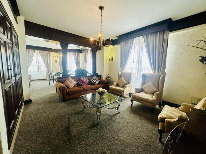 Hotel Real De Don Juan Tepic Zewnętrze zdjęcie